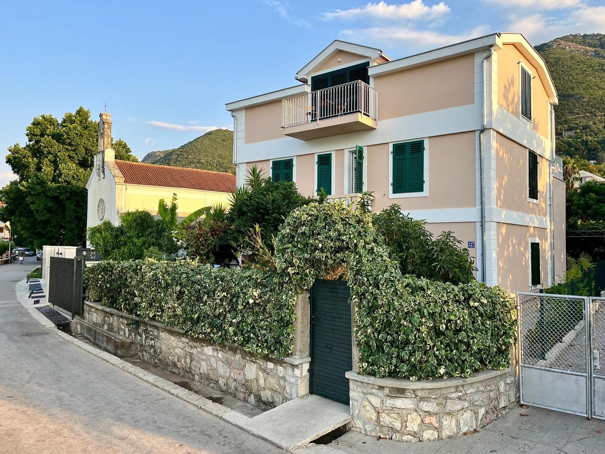 Apartment Dunja Djenovici Herceg Novi Eksteriør bilde